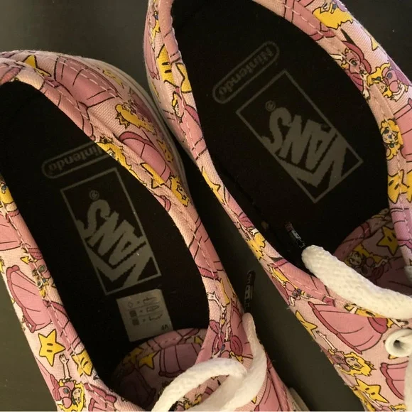Vans Women's Nintendo Princess Peach Graphic Sneakers - Picture 4 of 6